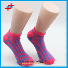 Teenager fashion polyester ankle socks for sport,colorful and cheap